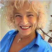 Milano  mi dedico in particolare a bimbi di scuola elementare e medie